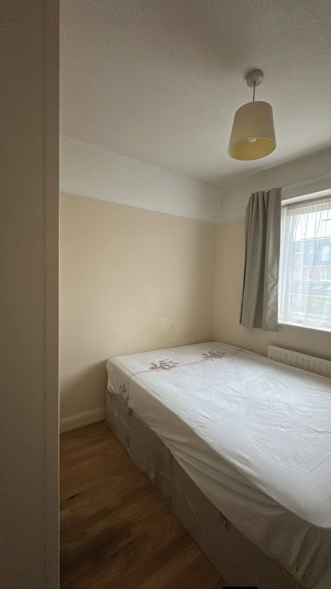 Spacious Double Rooms Available Now – £700–£720 PCM | Bills 